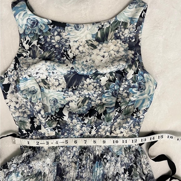 Danny & Nicole Blue Black Sleeveless Sundress - Picture 9 of 13